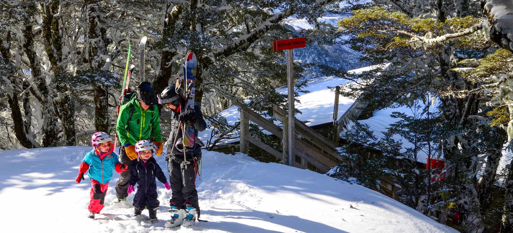 BR Skiing On Mountain Accommodation Canterbury